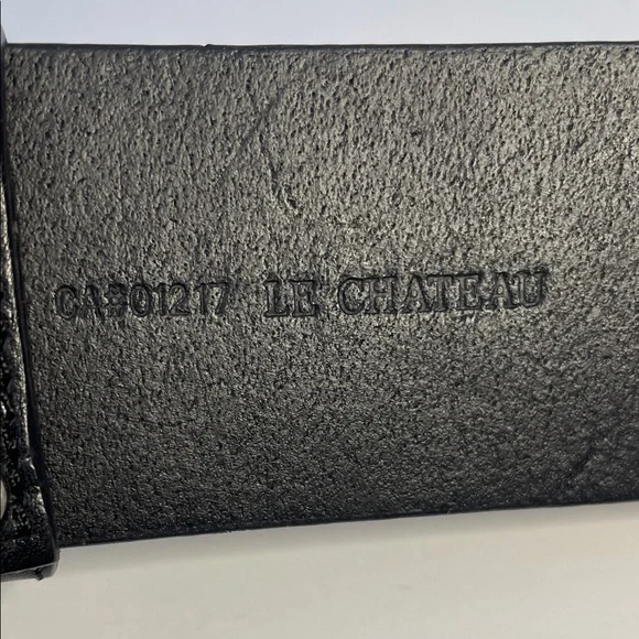 Vintage LE CHATEAU Y2K Black Leather Belt w Silver Eyelets & Crystal Front Clasp - Picture 2 of 10